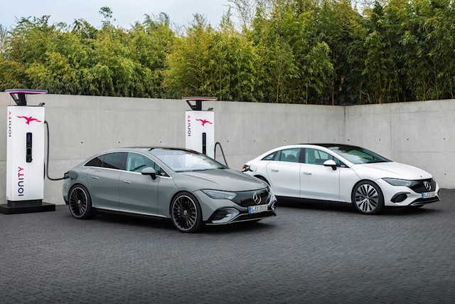 Mercedes-Benz công bố 3 bước trong hành trình tiến tới cắt giảm một nửa khí thải ra môi trường - Ảnh 1.