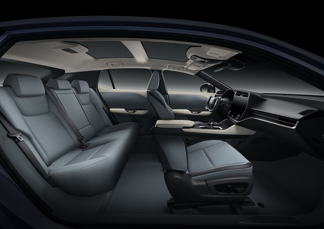 Lexus RZ dùng ruột Toyota, động cơ mạnh hơn 300 mã lực và thiết kế như phi thuyền - Ảnh 11.