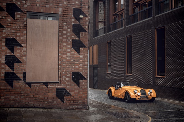 Interesting things about the 113-year-old car brand Morgan Motor from the UK - Photo 7.