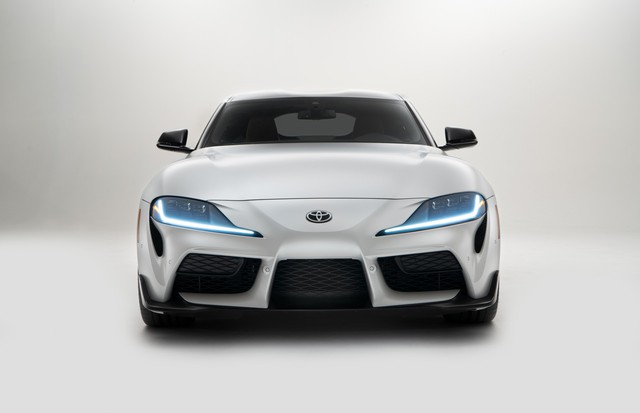 Toyota GR Supra is officially like Vios junior because... has a manual version - Photo 1.