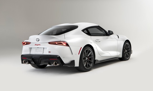 Toyota GR Supra is officially like Vios junior because... has a manual version - Photo 3.