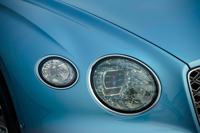 Bentley Continental GT V8 Mulliner trị giá hơn 20 tỷ đồng cập bến Việt Nam - Ảnh 8.