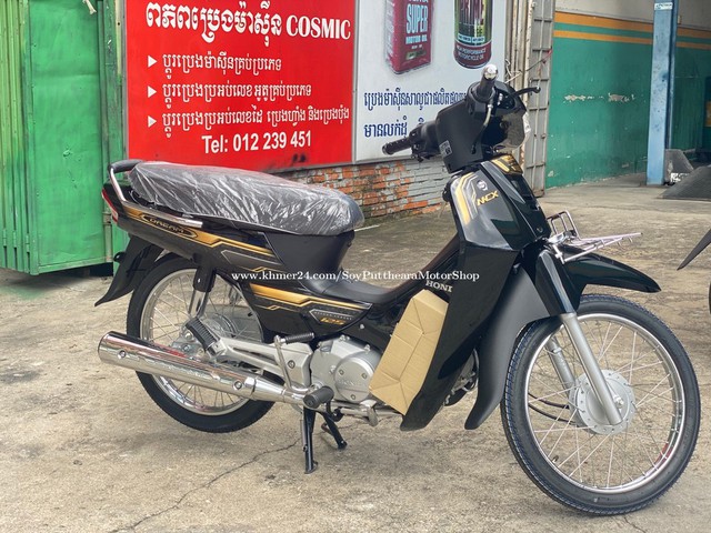 Huyen thoai Honda Dream 125 tung ban cap nhat moi co gi o muc gia 60 trieu dong