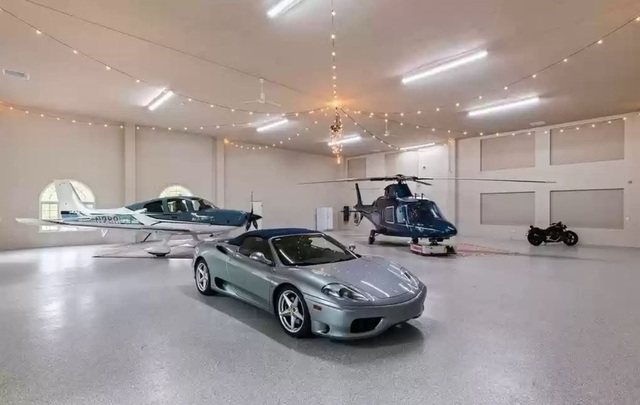 Biệt thự 6,2 triệu USD cho đại gia chơi xe với 2 garage khổng lồ - Ảnh 9.