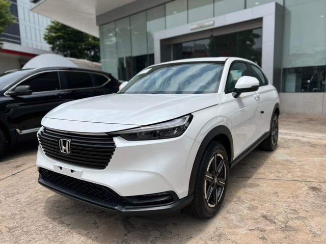 The dealer revealed that the Honda HR-V 2022 has 2 versions, the price is expected to be from 720 million VND, launched next month, fighting the king of sales Kia Seltos - Photo 1.