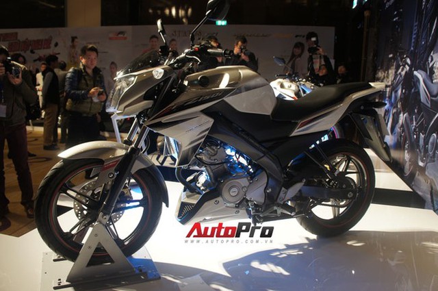 Lô FZ150i đầu tiên cháy hàng, Yamaha dừng cho đặt hàng qua mạng