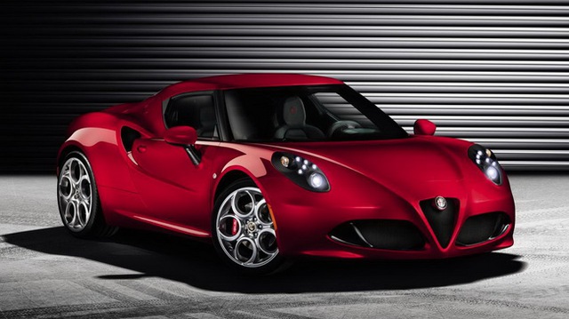 Alfa Romeo 4C đến Mỹ với số lượng nhỏ giọt