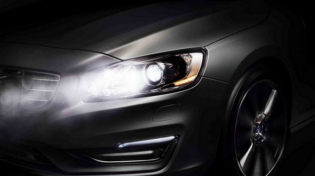 Volvo ra mắt hệ thống đèn pha mới