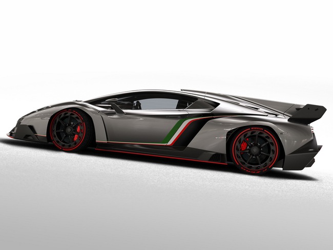 Máy bay tiêm kích” Lamborghini Veneno chính thức 