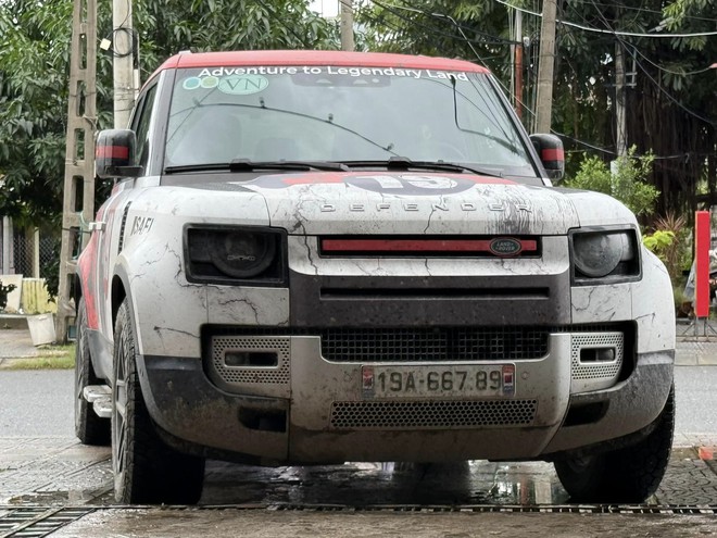 Chủ xe Defender lái 7.000km xuyên Việt Nam - Thái Lan: ‘Chạy địa hình sướng, có đoạn vượt 4.000 khúc cua, vẫn còn điểm bất tiện’- Ảnh 4.