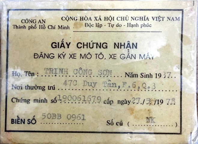 Chốt Honda Cub từng của Trịnh Công Sơn giá 250 triệu trong 10 phút, chủ xe chia sẻ: ‘Không biết đi xe máy, sẽ đại tu để trưng bày’- Ảnh 5. Chốt Honda Cub từng của Trịnh Công Sơn giá 250 triệu trong 10 phút, chủ xe chia sẻ: ‘Không biết đi xe máy, sẽ đại tu để trưng bày’- Ảnh 5.