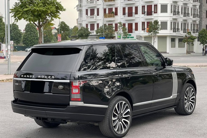 Dân chơi Việt chi nửa tỷ độ Range Rover 10 năm tuổi trông như đời mới: Thay cả trăm chi tiết, phải cắt nhiều bộ phận- Ảnh 8.