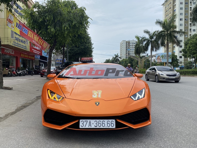 Thích McLaren nhưng chốt Lamborghini Huracan rồi độ lại, đại gia Nghệ An chia sẻ: 'Chạy êm, nâng gầm đi đường xấu được, tiết kiệm hơn LX 570'- Ảnh 6.