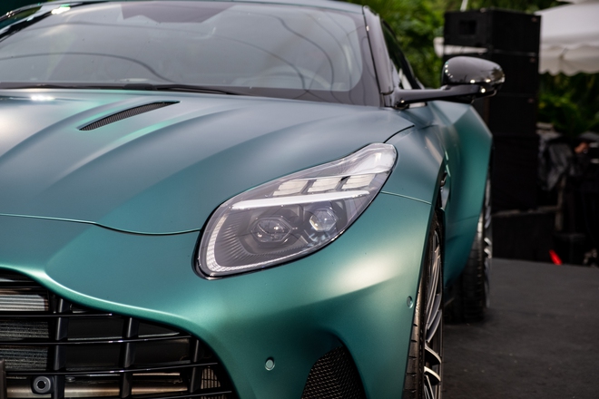 Aston Martin DB12 ra mắt Việt Nam: Giá từ 19,5 tỷ, đại gia thích mui trần hay option riêng vẫn đặt được nhưng cần chờ đợi- Ảnh 7.