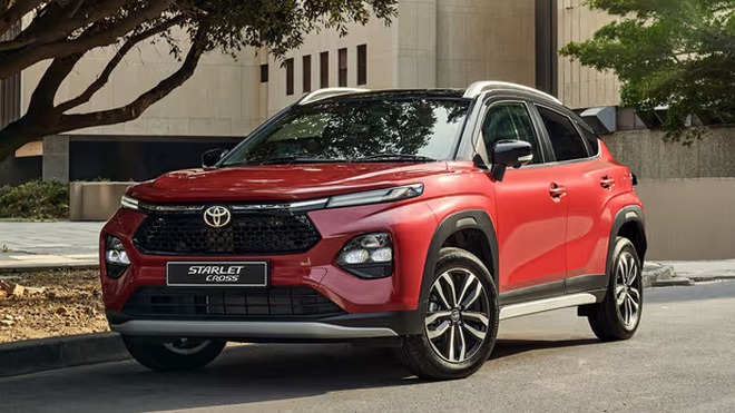 Toyota Starlet Cross 2024 ra mắt: Giá quy đổi từ 414 triệu đồng, đấu Sonet bằng công nghệ, ngoại hình hấm hố hơn Raize- Ảnh 3.