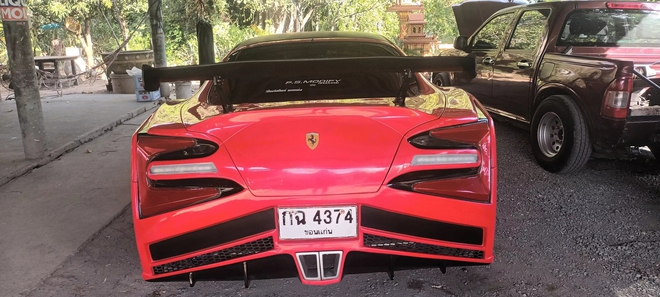 Chiếc ‘Ferrari bản Shopee’ trông rất dị này có giá quy đổi 170 triệu đồng, dùng lõi Toyota- Ảnh 7.