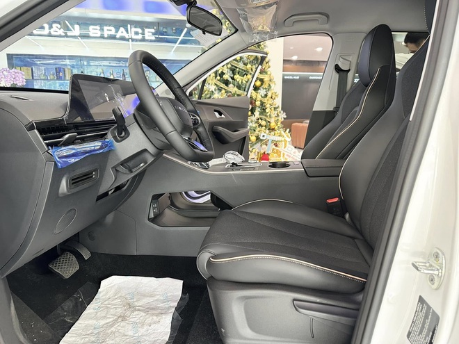 Omoda & Jaecoo nhập cuộc đua giảm giá: SUV ưu đãi tới 100% lệ phí trước bạ, đe dọa nhóm xe Hàn – Nhật- Ảnh 5. Omoda & Jaecoo nhập cuộc đua giảm giá: SUV ưu đãi tới 100% lệ phí trước bạ, đe dọa nhóm xe Hàn – Nhật- Ảnh 5.