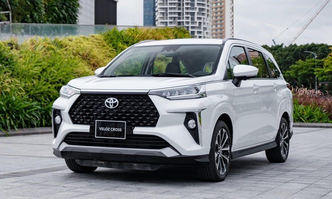 Toyota làm cú đúp bứt lên top 1 doanh số phân khúc tại Việt Nam: Vios giành ngôi vương từ City, Yaris Cross bứt phá- Ảnh 8. Toyota làm cú đúp bứt lên top 1 doanh số phân khúc tại Việt Nam: Vios giành ngôi vương từ City, Yaris Cross bứt phá- Ảnh 8.