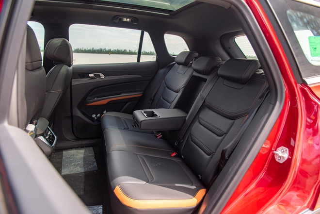 Cầm lái Ford Territory 2025 hơn 300km Hà Nội - Quảng Ninh để xem những thay đổi theo góp ý từ người dùng có thực sự hiệu quả- Ảnh 7.