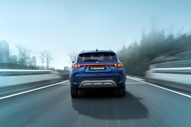 Suzuki Fronx bản này về Việt Nam thì không ngán E10: Sử dụng được cả xăng sinh học 'liều cao'- Ảnh 6. Suzuki Fronx bản này về Việt Nam thì không ngán E10: Sử dụng được cả xăng sinh học 'liều cao'- Ảnh 6.