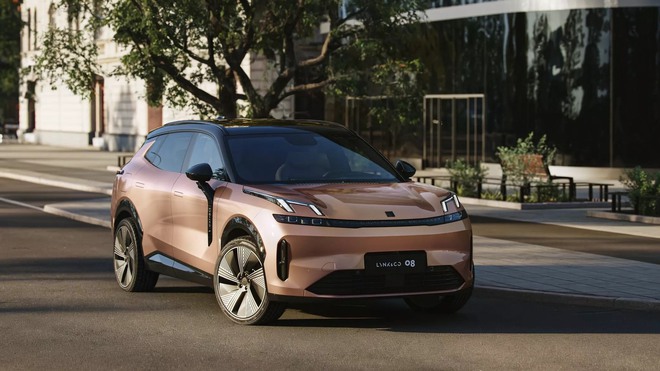 Lynk & Co 08 chốt ra mắt Việt Nam tháng này: Dự kiến 2 bản, đều PHEV, chạy 1.400km với đầy bình xăng điện- Ảnh 3. Lynk & Co 08 chốt ra mắt Việt Nam tháng này: Dự kiến 2 bản, đều PHEV, chạy 1.400km với đầy bình xăng điện- Ảnh 3.