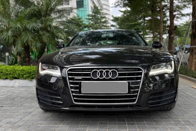 Audi A7 từng đổi được 76 cây vàng nay bán lại chưa được 4 cây, rẻ ngang Vios 'đập hộp' sau 12 năm lăn bánh- Ảnh 3. Audi A7 từng đổi được 76 cây vàng nay bán lại chưa được 4 cây, rẻ ngang Vios 'đập hộp' sau 12 năm lăn bánh- Ảnh 3.