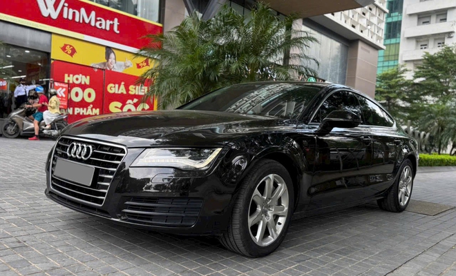 Audi A7 từng đổi được 76 cây vàng nay bán lại chưa được 4 cây, rẻ ngang Vios 'đập hộp' sau 12 năm lăn bánh- Ảnh 2. Audi A7 từng đổi được 76 cây vàng nay bán lại chưa được 4 cây, rẻ ngang Vios 'đập hộp' sau 12 năm lăn bánh- Ảnh 2.