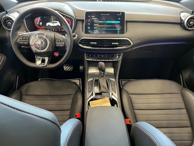 Nhiều SUV cỡ C giảm giá tại Việt Nam: Giảm nhiều nhất tới cả trăm triệu đồng, có mẫu khởi điểm chỉ ngang Sonet, Venue- Ảnh 3. Nhiều SUV cỡ C giảm giá tại Việt Nam: Giảm nhiều nhất tới cả trăm triệu đồng, có mẫu khởi điểm chỉ ngang Sonet, Venue- Ảnh 3.