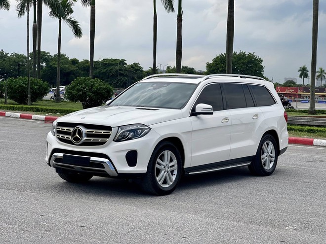 Có 1,5 tỷ, thay vì Everest có thể mua Mercedes-Benz GLS 350d: Được xe Đức sang chảnh nhưng đổi lại đã hết 'nguyên tem' tới 8 năm- Ảnh 2.