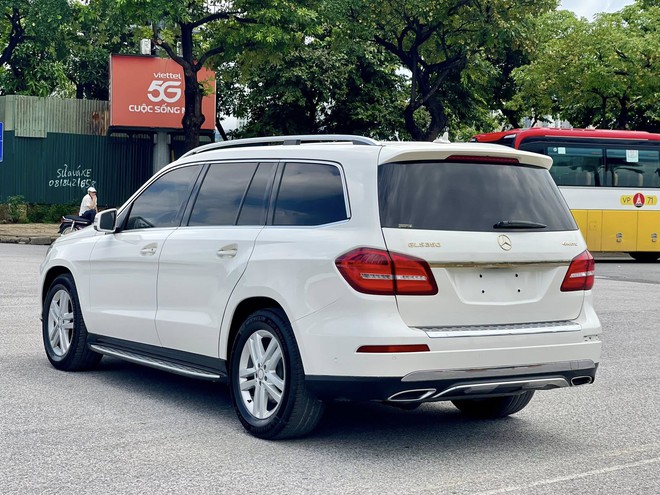 Có 1,5 tỷ, thay vì Everest có thể mua Mercedes-Benz GLS 350d: Được xe Đức sang chảnh nhưng đổi lại đã hết 'nguyên tem' tới 8 năm- Ảnh 5.