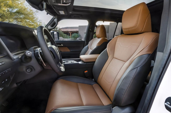 Tăng giá kiểu Lexus: GX 550 bán đắt hơn khoảng 20 triệu sau khi có doanh số tốt, nhưng trang bị vẫn giữ nguyên- Ảnh 6. Tăng giá kiểu Lexus: GX 550 bán đắt hơn khoảng 20 triệu sau khi có doanh số tốt, nhưng trang bị vẫn giữ nguyên- Ảnh 6.