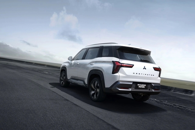 Mitsubishi Destinator chốt ra mắt Việt Nam cuối năm kèm thông tin ‘hot’: Khuyến mãi hàng chục triệu đồng, máy turbo, có chế độ lái đặc biệt- Ảnh 5.
