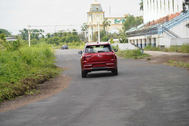 Mitsubishi Destinator chốt ra mắt Việt Nam cuối năm kèm thông tin ‘hot’: Khuyến mãi hàng chục triệu đồng, máy turbo, có chế độ lái đặc biệt- Ảnh 10.