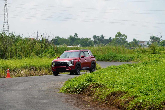 Mitsubishi Destinator chốt ra mắt Việt Nam cuối năm kèm thông tin ‘hot’: Khuyến mãi hàng chục triệu đồng, máy turbo, có chế độ lái đặc biệt- Ảnh 9.