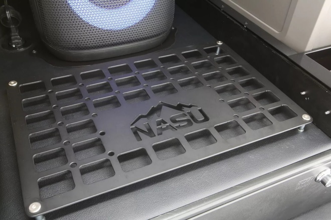 Toyota Corolla Cross bất ngờ thêm bản offroad: Gầm cao, lốp khủng, cốp thiết kế cực lạ, nhưng có chi tiết làm cho đẹp chứ không mấy tác dụng- Ảnh 13. Toyota Corolla Cross bất ngờ thêm bản offroad: Gầm cao, lốp khủng, cốp thiết kế cực lạ, nhưng có chi tiết làm cho đẹp chứ không mấy tác dụng- Ảnh 13.