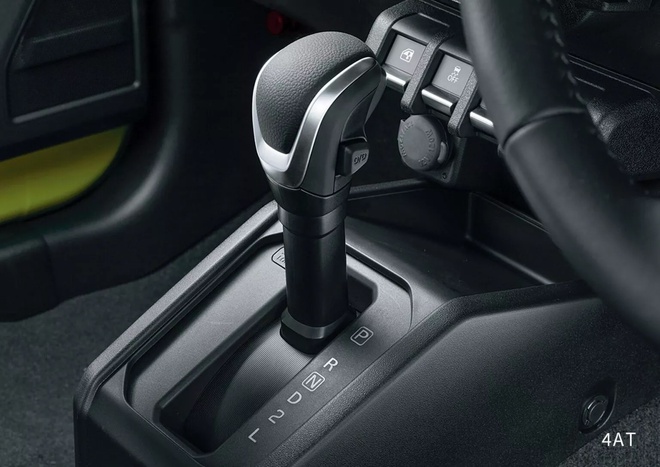 Suzuki Jimny hết thời bị chê 'đắt mà chẳng có gì': Màn mượn Swift, bổ sung ADAS- Ảnh 21. Suzuki Jimny hết thời bị chê 'đắt mà chẳng có gì': Màn mượn Swift, bổ sung ADAS- Ảnh 21.