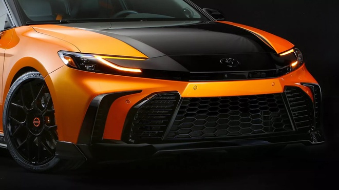 Muốn biết Toyota Camry độ lên nhìn thể thao và ‘chiến’ tới cỡ nào thì đây là câu trả lời cho các ‘dân chơi’- Ảnh 11. Muốn biết Toyota Camry độ lên nhìn thể thao và ‘chiến’ tới cỡ nào thì đây là câu trả lời cho các ‘dân chơi’- Ảnh 11.