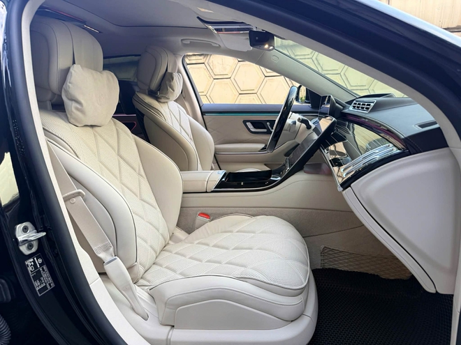 Mercedes-Maybach S 580 rao bán 11 tỷ đồng: Rẻ hơn lúc mới về 6 tỷ đồng, sản xuất năm 2022 nhưng chưa qua sử dụng- Ảnh 7. Mercedes-Maybach S 580 rao bán 11 tỷ đồng: Rẻ hơn lúc mới về 6 tỷ đồng, sản xuất năm 2022 nhưng chưa qua sử dụng- Ảnh 7.