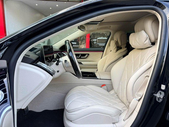 Mercedes-Maybach S 580 rao bán 11 tỷ đồng: Rẻ hơn lúc mới về 6 tỷ đồng, sản xuất năm 2022 nhưng chưa qua sử dụng- Ảnh 8. Mercedes-Maybach S 580 rao bán 11 tỷ đồng: Rẻ hơn lúc mới về 6 tỷ đồng, sản xuất năm 2022 nhưng chưa qua sử dụng- Ảnh 8.