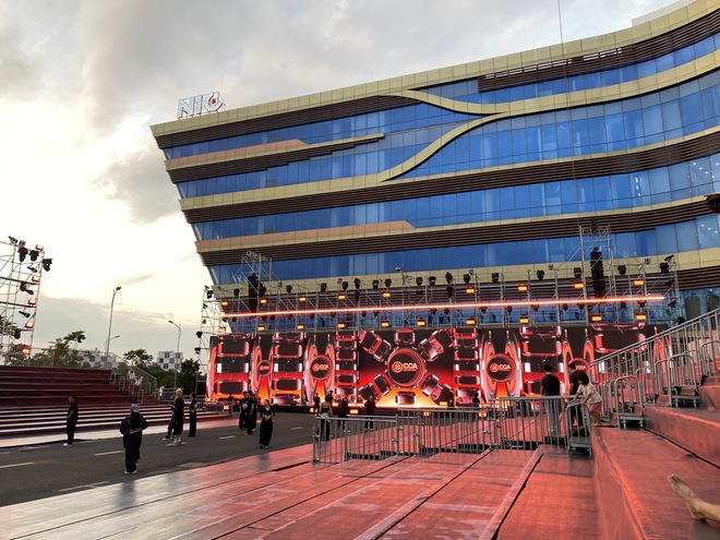 Đếm ngược từng giờ đến Gala Car Choice Awards 2025: 1.500 khán giả, 13 xe và nhãn hàng được vinh danh, ‘catwalk xe hơi’ cùng dàn sao tại Việt Nam- Ảnh 2. Đếm ngược từng giờ đến Gala Car Choice Awards 2025: 1.500 khán giả, 13 xe và nhãn hàng được vinh danh, ‘catwalk xe hơi’ cùng dàn sao tại Việt Nam- Ảnh 2.