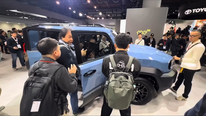 Cận cảnh Toyota Land Cruiser FJ tại Nhật Bản: Nhiều người chê 'ruột Fortuner' nhưng thực tế chứng minh điều ngược lại- Ảnh 3.