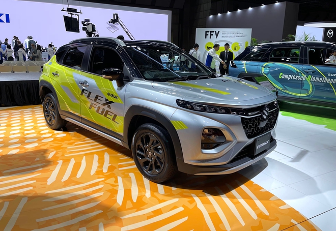 Suzuki tung dàn xe cực độc: Ô tô điện nhỏ hơn Jimny, Fronx chịu được 'rượu liều cao', xe leo cầu thang, xe máy như 'Chaly cúc cu bản điện'- Ảnh 5.