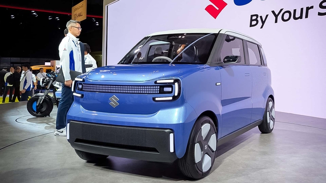 Suzuki tung dàn xe cực độc: Ô tô điện nhỏ hơn Jimny, Fronx chịu được 'rượu liều cao', xe leo cầu thang, xe máy như 'Chaly cúc cu bản điện'- Ảnh 2.