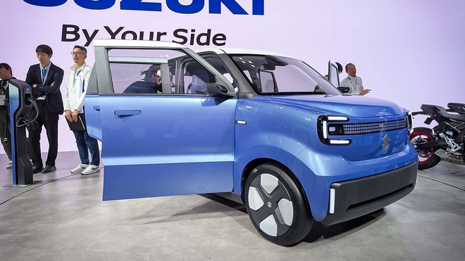 Suzuki tung dàn xe cực độc: Ô tô điện nhỏ hơn Jimny, Fronx chịu được 'rượu liều cao', xe leo cầu thang, xe máy như 'Chaly cúc cu bản điện'- Ảnh 3.