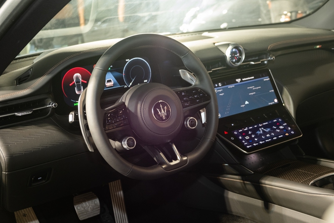 Maserati Grecale, GranCabrio bản điện ra mắt Việt Nam: Giá từ gần 5,5 tỷ đến hơn 13,3 tỷ đồng, mạnh ngang siêu xe, chạy tới 500km/sạc- Ảnh 23.