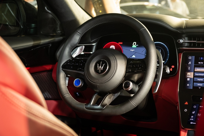 Maserati Grecale, GranCabrio bản điện ra mắt Việt Nam: Giá từ gần 5,5 tỷ đến hơn 13,3 tỷ đồng, mạnh ngang siêu xe, chạy tới 500km/sạc- Ảnh 16.