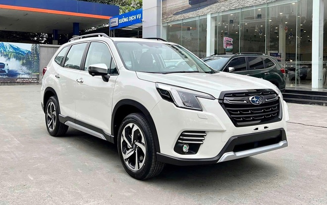 Subaru Forester giảm giá mạnh tại đại lý, dọn kho chờ đời mới sắp ra mắt: Bản đắt nhất còn 919 triệu đồng, ‘dễ thở’ hơn trước CX-5, Territory- Ảnh 2.