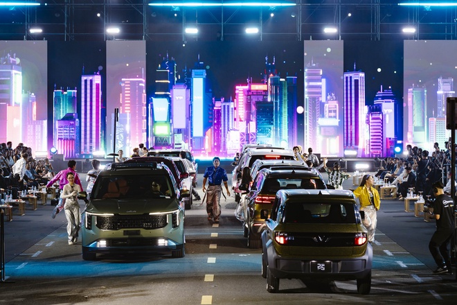 Nhìn lại 3 màn trao giải đậm chất xe của Car Choice Awards 2025: Xe không chỉ được vinh danh mà còn được 'kể chuyện'- Ảnh 15. Nhìn lại 3 màn trao giải đậm chất xe của Car Choice Awards 2025: Xe không chỉ được vinh danh mà còn được 'kể chuyện'- Ảnh 15.