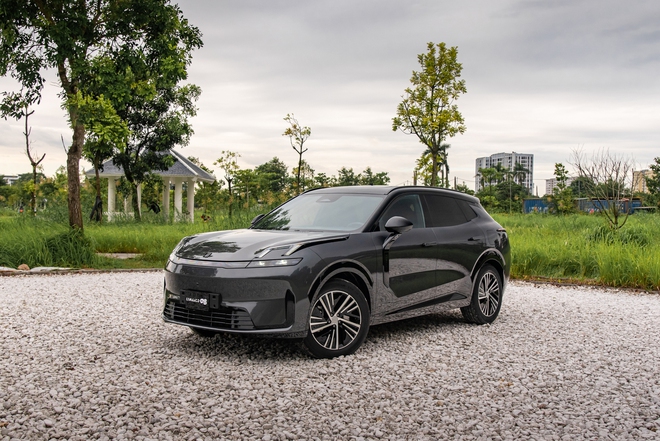 Cầm lái Lynk & Co 08 Hà Nội - Hạ Long hơn 300km/ngày: Thiếu phấn khích nhưng còn nhiều thứ hay, người ‘lười lái’ vẫn thoải mái đi xa- Ảnh 1.