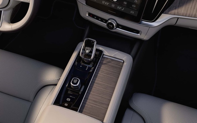 Volvo XC60, S90 2026 chốt ra mắt tại Việt Nam vào tuần sau: Thiết kế tinh chỉnh, màn hình lớn, đổi giao diện mà nhiều chủ xe sẽ thích- Ảnh 18. Volvo XC60, S90 2026 chốt ra mắt tại Việt Nam vào tuần sau: Thiết kế tinh chỉnh, màn hình lớn, đổi giao diện mà nhiều chủ xe sẽ thích- Ảnh 18.